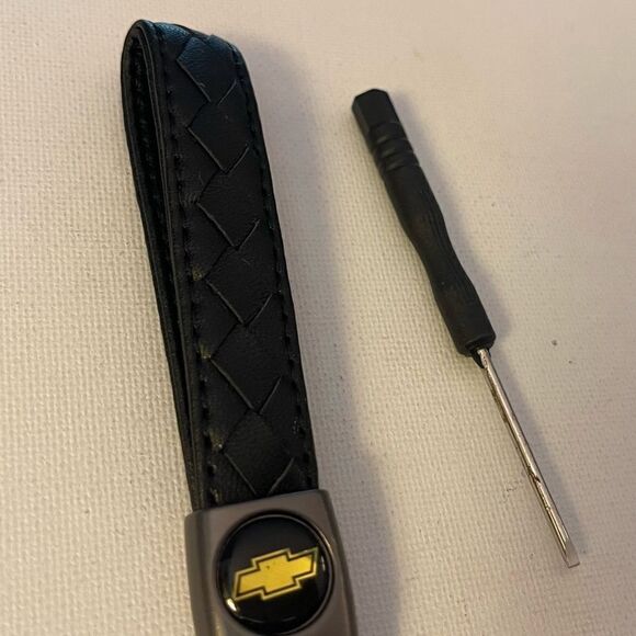 Chevrolet fob Keychain in Black leather NWT - Picture 3 of 4